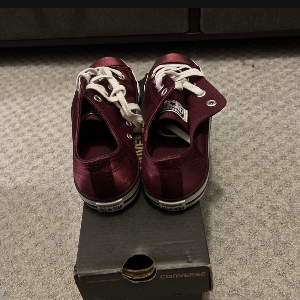 Converse - Picture 3 of 3